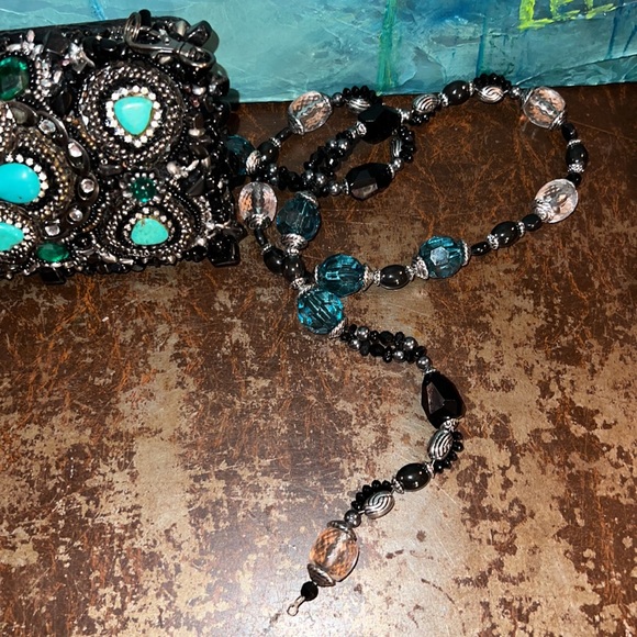 Mary Frances Beaded Shoulder Bag - Picture 3 of 14